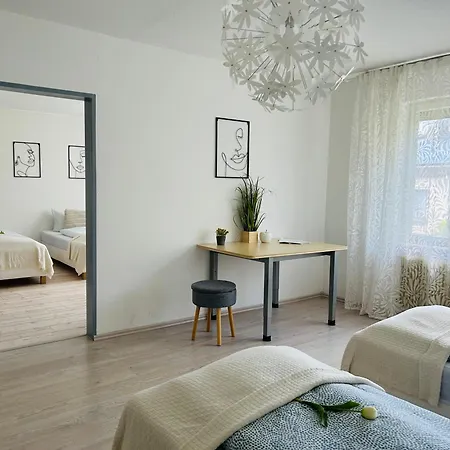 Lejlighed Albglueck 1 Hechingen, 2 Schlafzimmer, Bis 5 Personen, Burg 5 Km *
