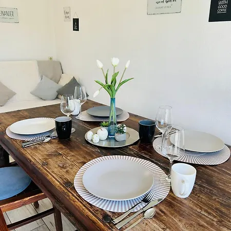 Albglueck 1 Hechingen, 2 Schlafzimmer, Bis 5 Personen, Burg 5 Km Appartement *