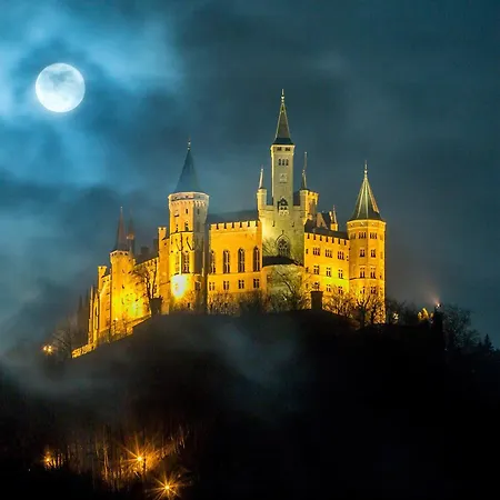 Albglueck 1 Hechingen, 2 Schlafzimmer, Bis 5 Personen, Burg 5 Km 赫辛根