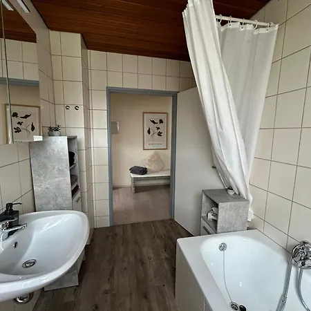 公寓 Albglueck 1 Hechingen, 2 Schlafzimmer, Bis 5 Personen, Burg 5 Km *