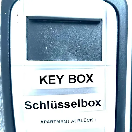 Albglueck 1 Hechingen, 2 Schlafzimmer, Bis 5 Personen, Burg 5 Km * 赫辛根